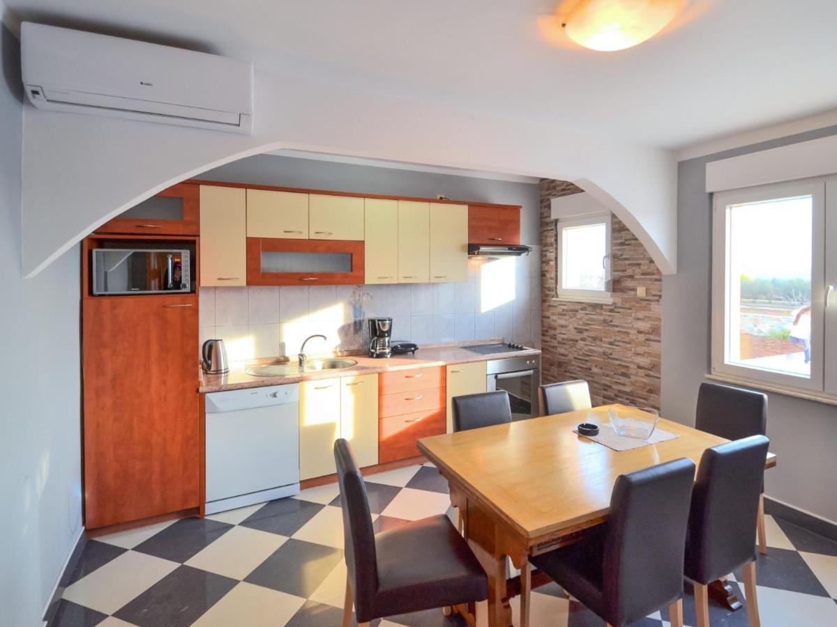 Holiday Home Frane By Interhome Lisane Tinjske 外观 照片