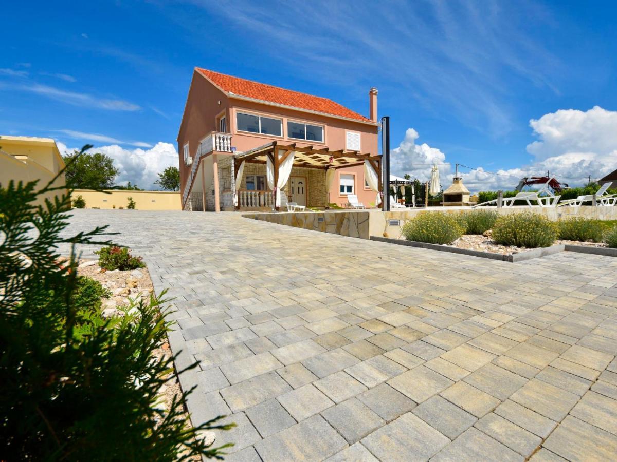 Holiday Home Frane By Interhome Lisane Tinjske 外观 照片